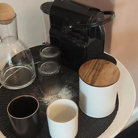 Gasthuis La Loge Du Grand Cedre, D'hotes Socosy Fontcouverte (Charente-Maritime)