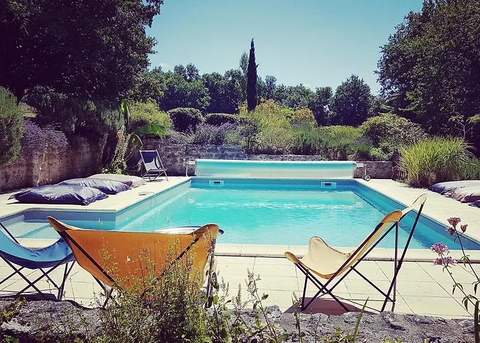 La Loge Du Grand Cedre, D'hotes Socosy Pensión 3*