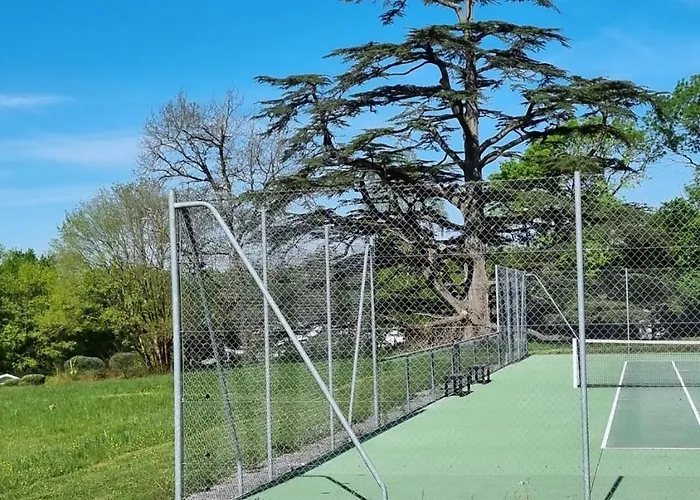 La Loge Du Grand Cedre, D'hotes Socosy 3* Fontcouverte (Charente-Maritime)